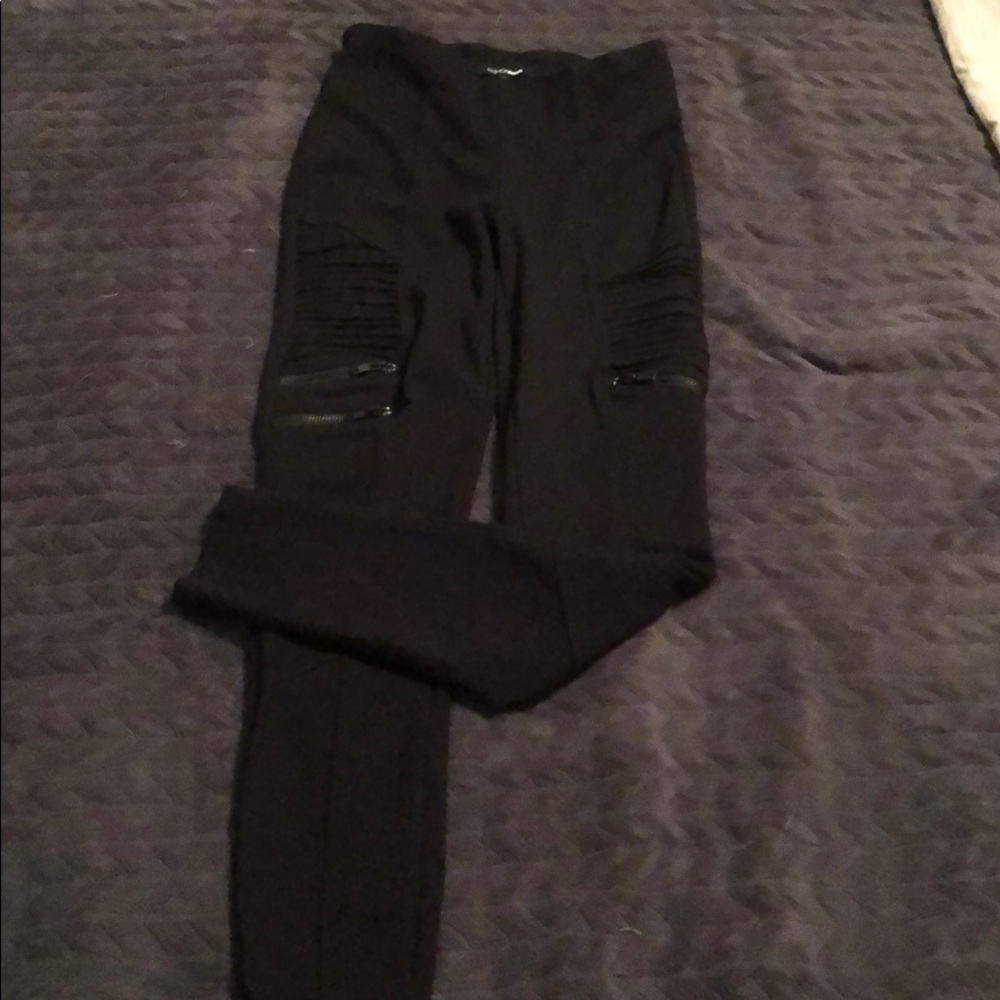 Stretchy skinny jeans
